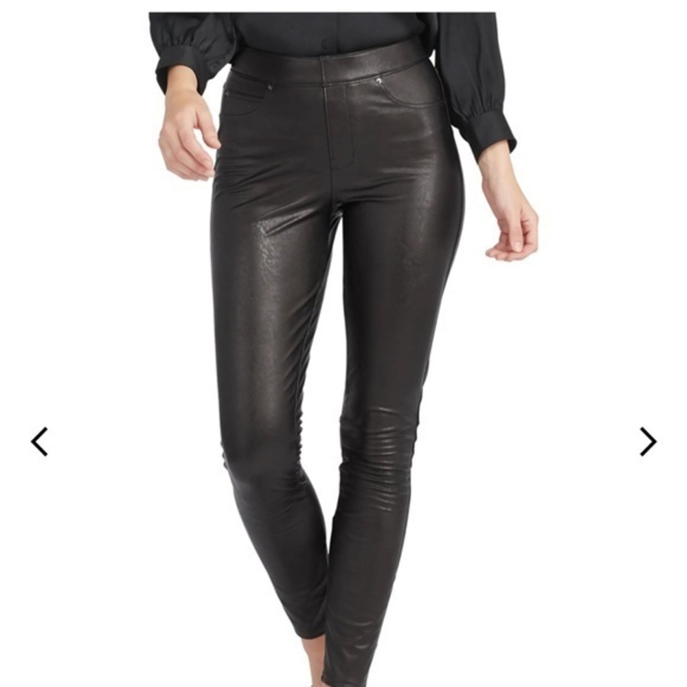 Spanx Leather-like pants    S2